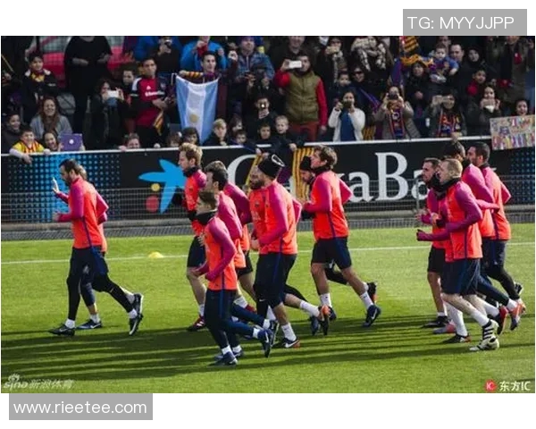 足球场球星摆拍技巧全解析教你如何拍出炫酷足球视频 足球场球星摆拍技巧全解析教你如何拍出炫酷足球视频