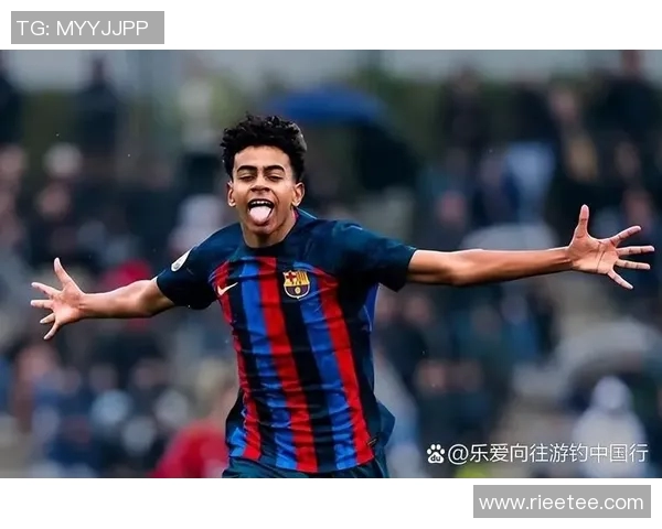 盘点足球明星经典发型图赏析展现绿茵场上独特魅力风采 盘点足球明星经典发型图赏析展现绿茵场上独特魅力风采